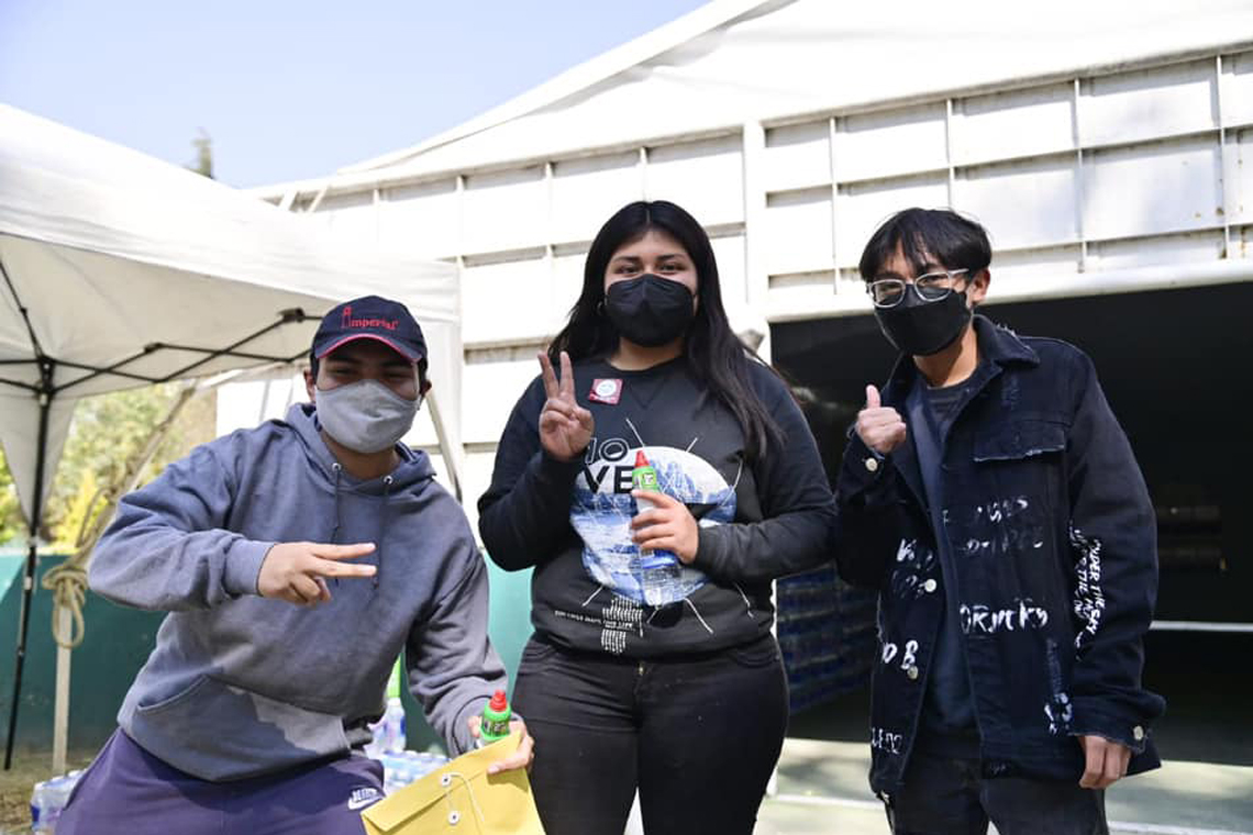 Boletín 300.-Gobierno de Chalco aplica 19 mil 248 dosis de vacuna para jóvenes de 15 a 17 años