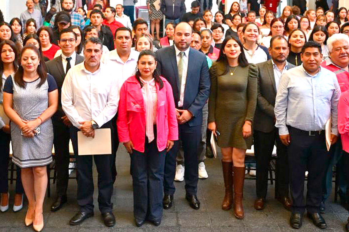 Boletín 075.- Abigail Sánchez lleva a cabo su Primer Cabildo Juvenil