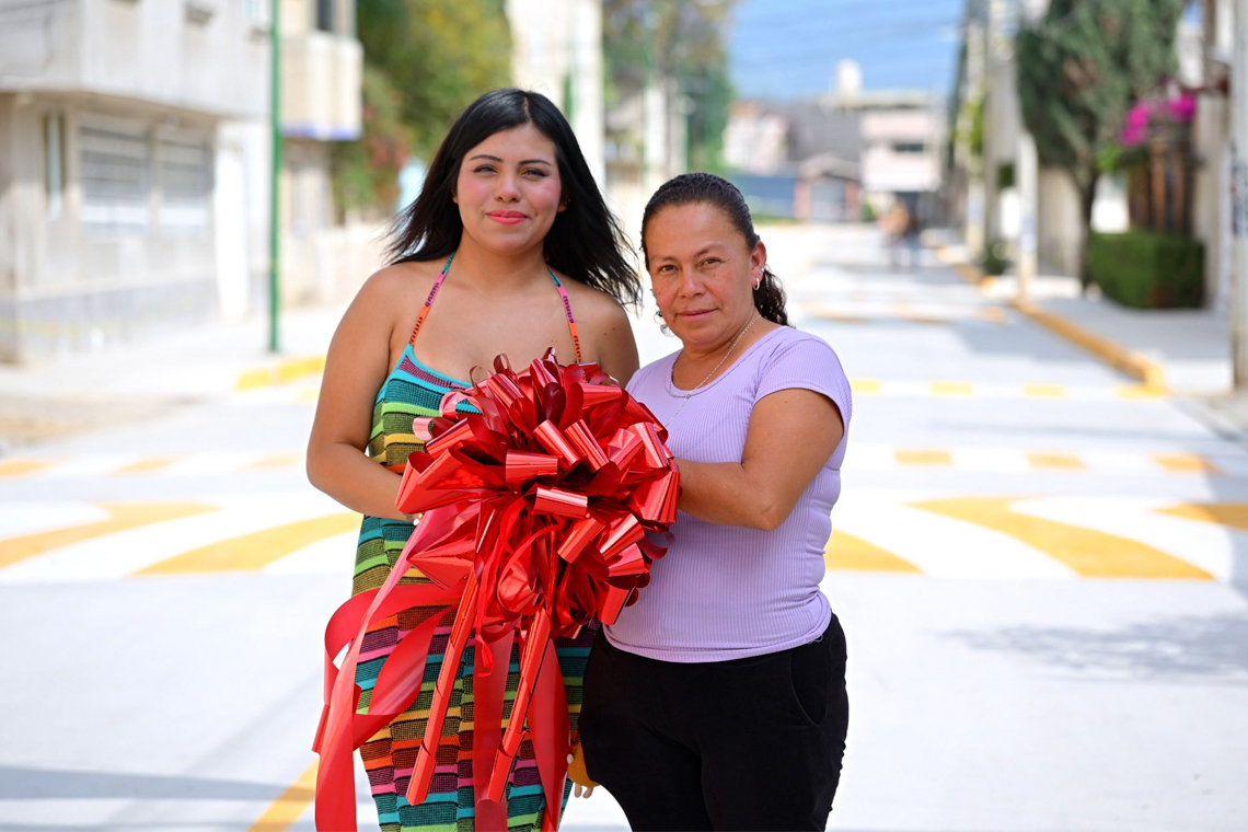 Boletín 097.- Abigail Sánchez entrega pavimentación en Nueva San Isidro