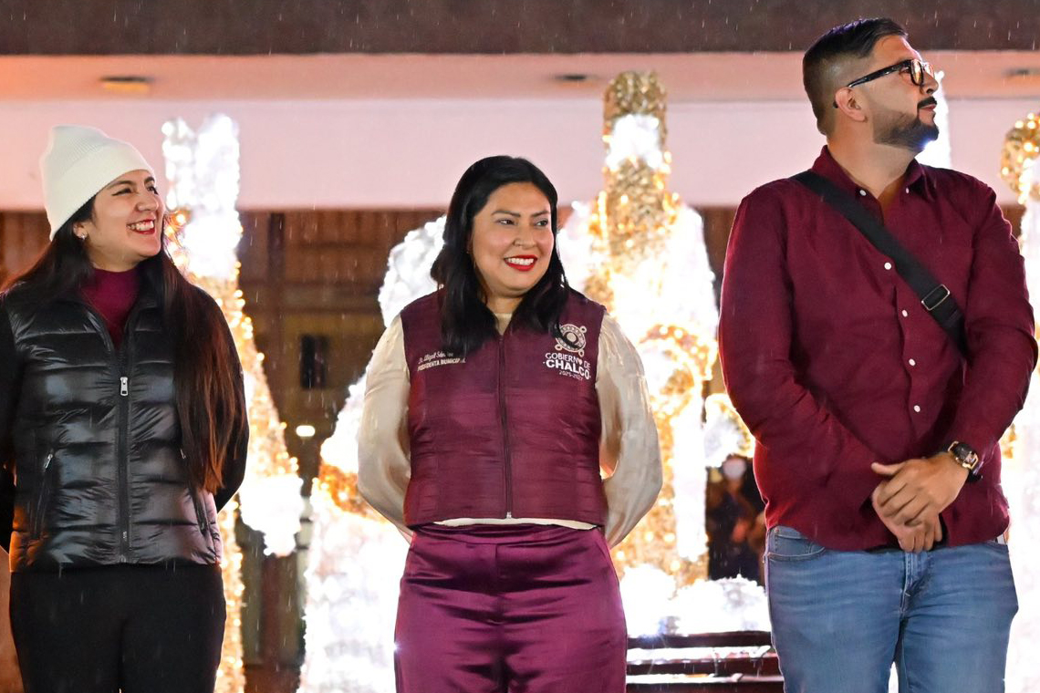 Boletín 117.- Abigail Sánchez encabeza Encendido de Luces Navideñas